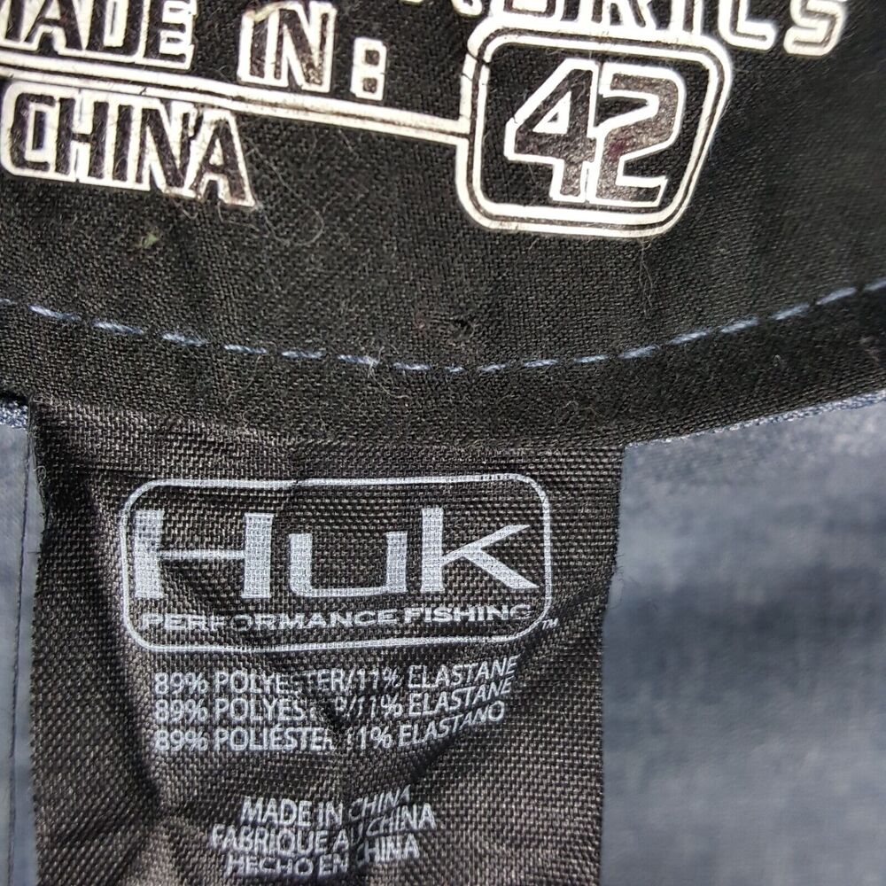 Huk Fishing Mens Shorts Size 42 Gray & Blue - Picture 2 of 6